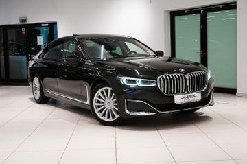 BMW 740