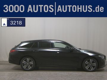 MB CLA 200 Shooting Brake