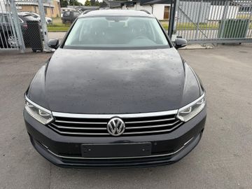 VW Passat Variant