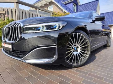 BMW 730
