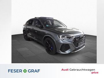 AUDI RSQ3