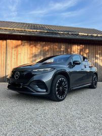 MB EQS SUV