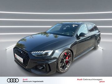 AUDI RS4