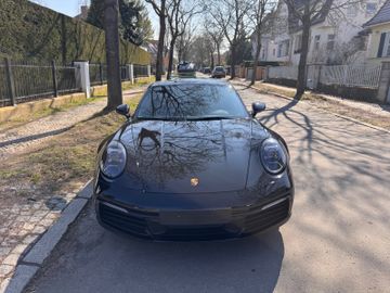 PORSCHE 992