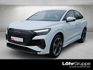 AUDI Q4