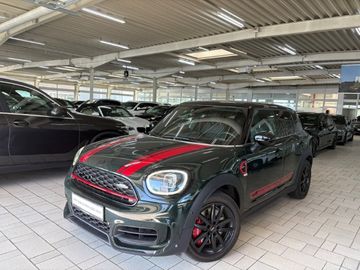 MINI JOHN_COOPER_WORKS_COUNTRYMAN
