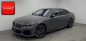 BMW 750