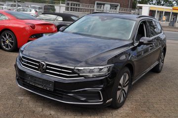 VW Passat Variant