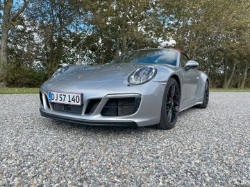 PORSCHE 991
