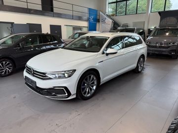 VW Passat Variant
