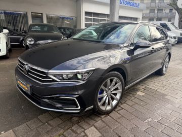VW Passat Variant
