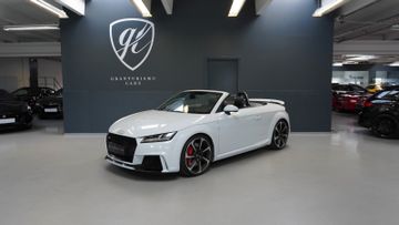 AUDI TT RS