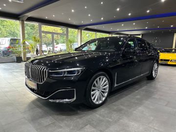 BMW 730