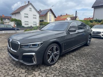 BMW 740