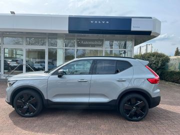 VOLVO EX40