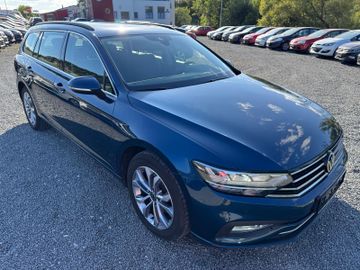 VW Passat Variant