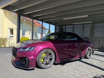AUDI TT RS