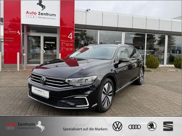 VW Passat Variant