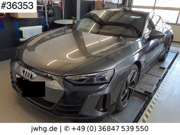 AUDI e-tron GT