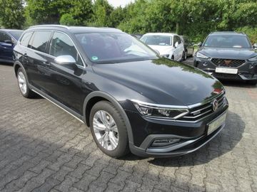VW Passat Alltrack