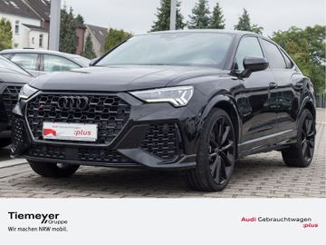 AUDI RSQ3
