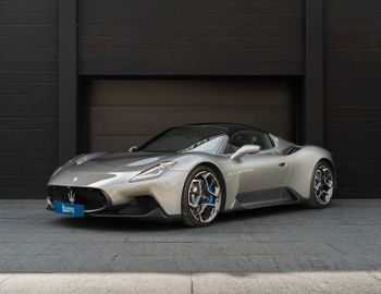 MASERATI MC20