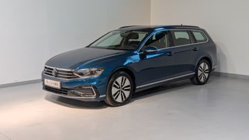 VW Passat Variant