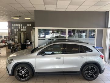 MB GLA 200