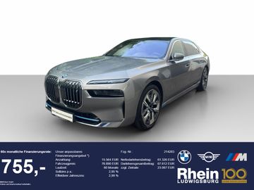 BMW i7