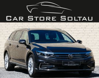 VW Passat Variant