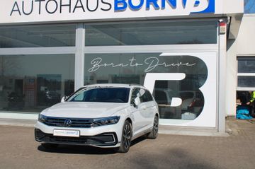 VW Passat Variant