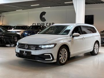 VW Passat Variant