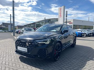 AUDI RSQ3