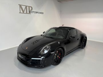 PORSCHE 991
