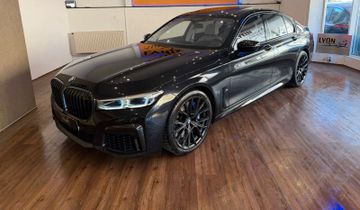 BMW 740