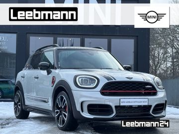 MINI JOHN_COOPER_WORKS_COUNTRYMAN