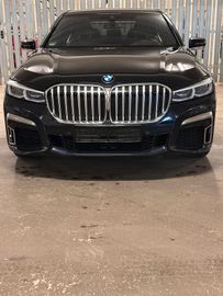 BMW 740