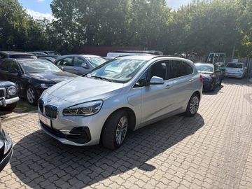 BMW 225