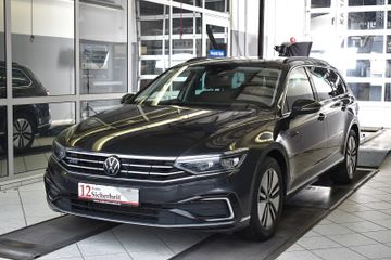 VW Passat Variant
