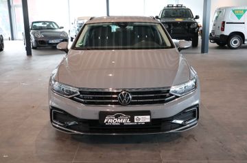 VW Passat Variant