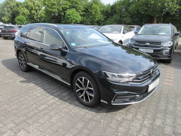 VW Passat Variant
