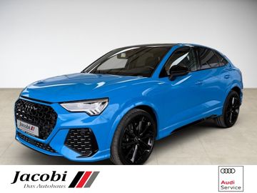 AUDI RSQ3