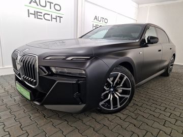BMW 740