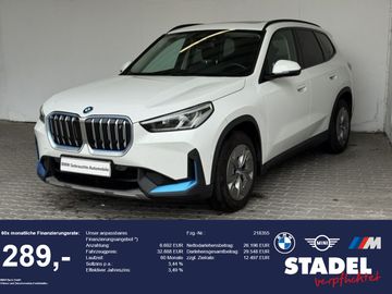 BMW iX1