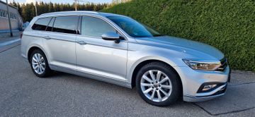 VW Passat Variant