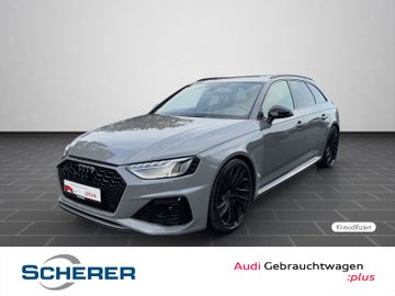 AUDI RS4
