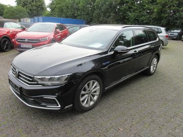 VW Passat Variant