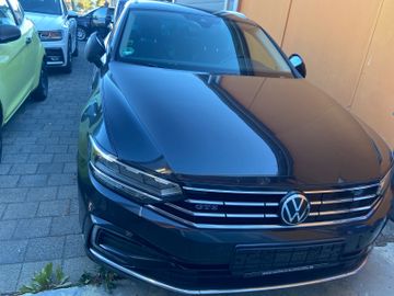 VW Passat Variant