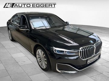 BMW 730