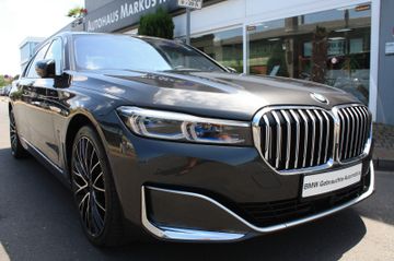 BMW 730
